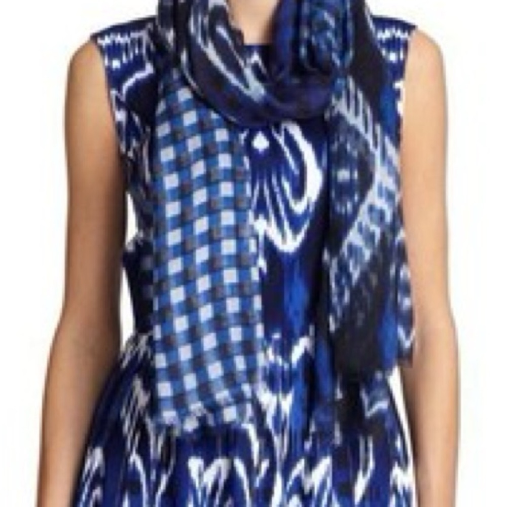 Oscar de la Renta Ikat scarf Gingham print modal cashmere NWOT wrap w/dust cover